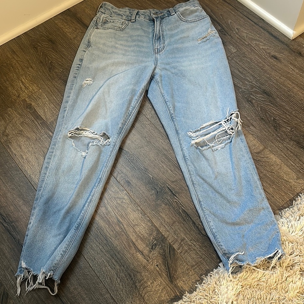 Distressed Light Blue Jeans